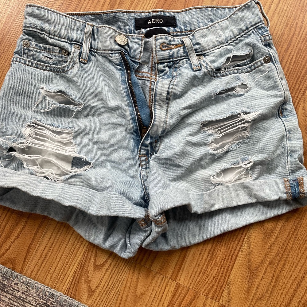 Light Wash “Aero” Jean Shorts